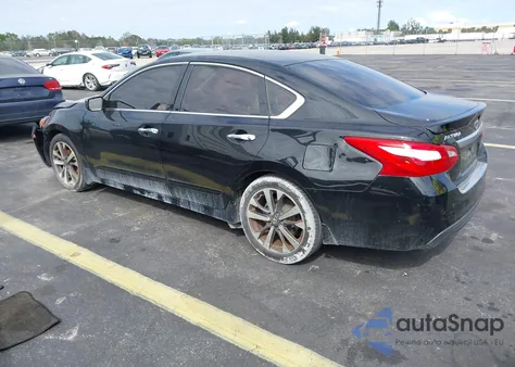 2016 Nissan Altima 2.5/2.5 S/2.5 Sl/2.5 Sr/2.5 Sv z USA, uszkodzony, nr VIN 1N4AL3AP7GC170007